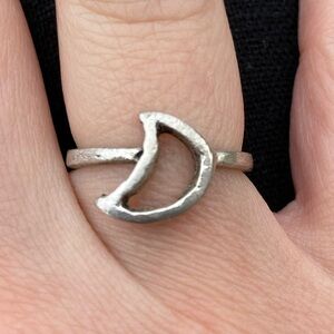 Silver Crescent Moon Ring